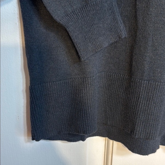 Mossimo Supply Co. Navy and Browns Lightweight Knit Sweater Size M - Picture 7 of 8